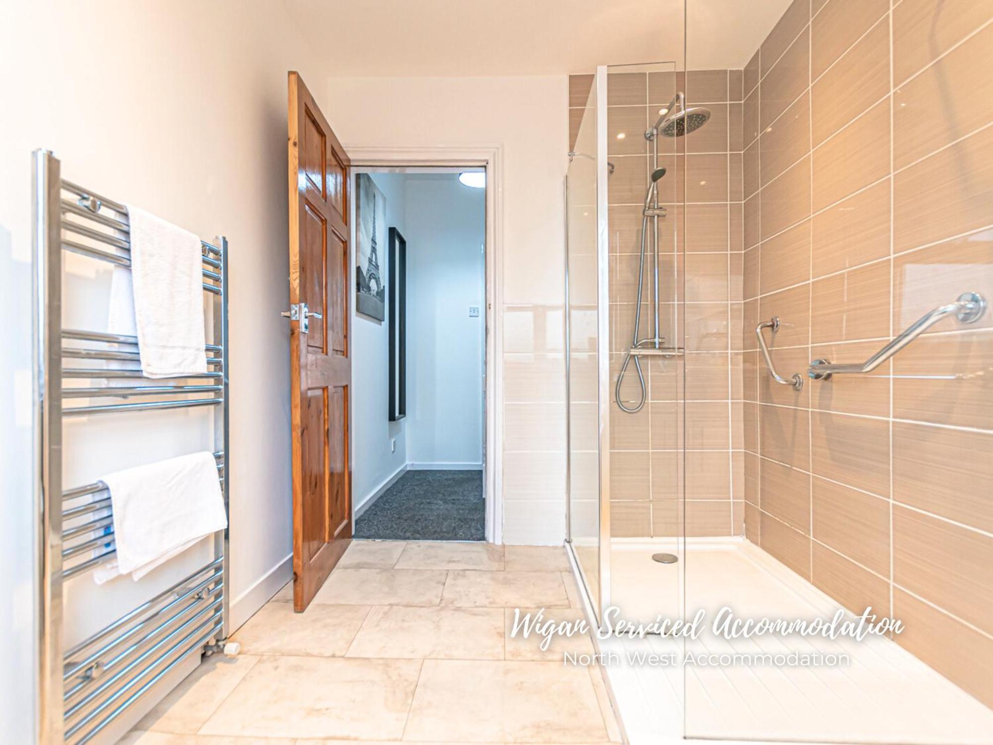 Wigan Serviced Accommodation ภายนอก รูปภาพ