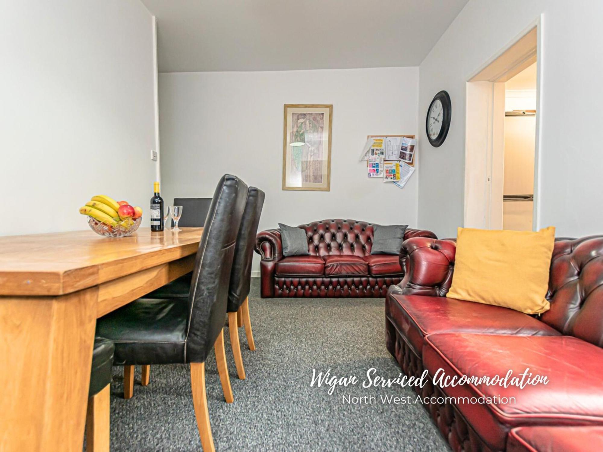 Wigan Serviced Accommodation ภายนอก รูปภาพ