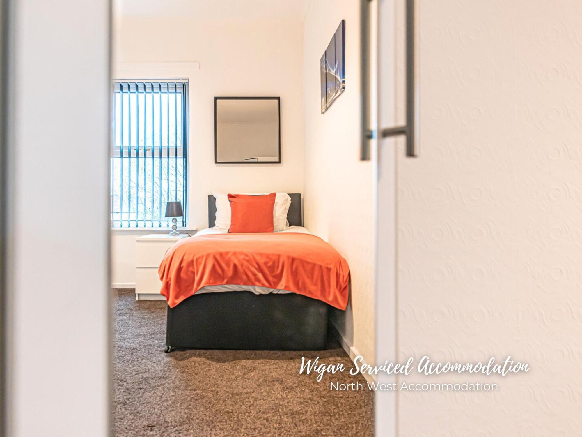 Wigan Serviced Accommodation ภายนอก รูปภาพ